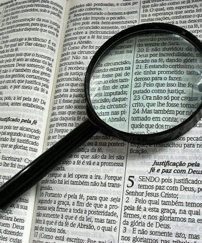 magnifying glass, bible, bibliology-162886.jpg